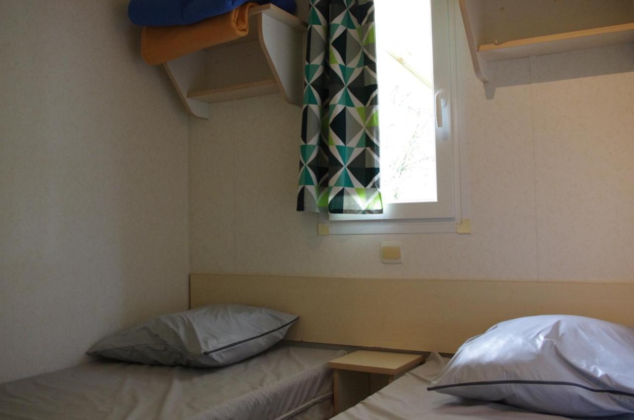 Camping La Bergerie Hotell La Chapelle-Achard Exteriör bild
