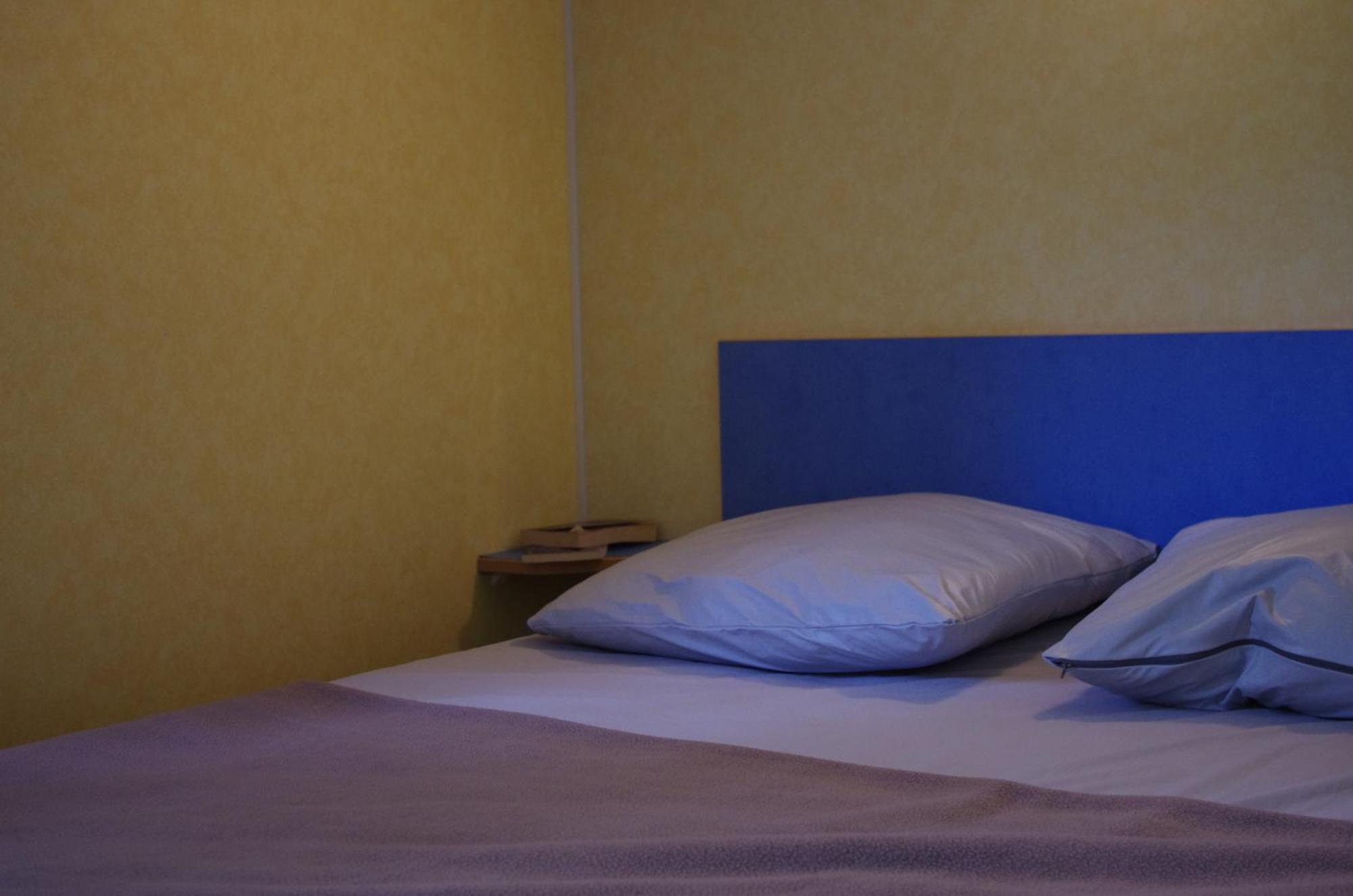 Camping La Bergerie Hotell La Chapelle-Achard Rum bild