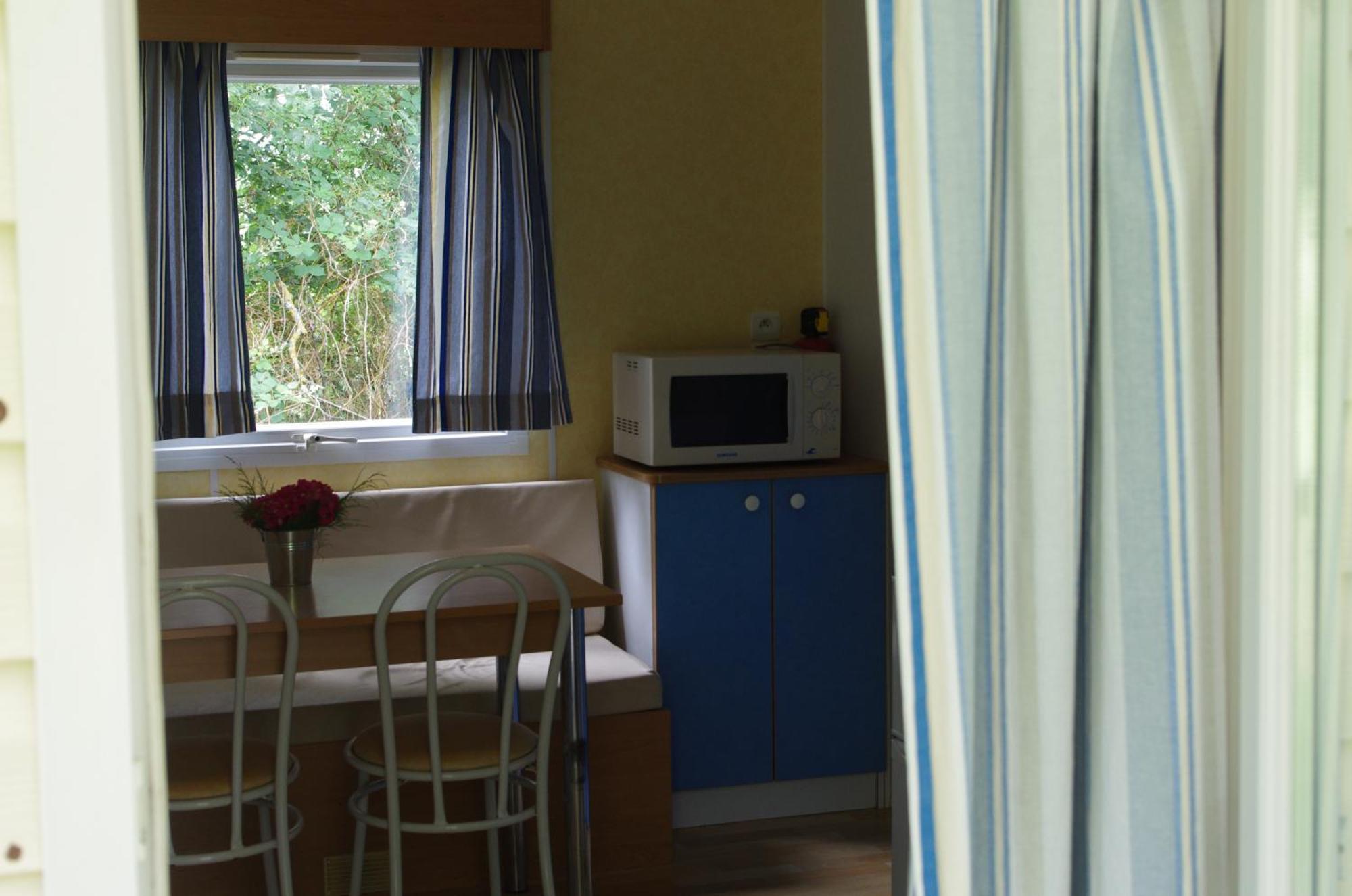 Camping La Bergerie Hotell La Chapelle-Achard Rum bild
