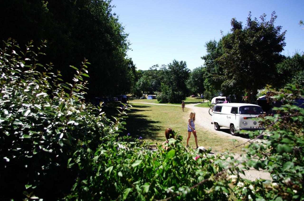 Camping La Bergerie Hotell La Chapelle-Achard Exteriör bild